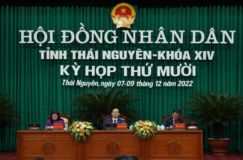 Một số hình ảnh tại kỳ họp thứ 10, HĐND tỉnh khóa XIV